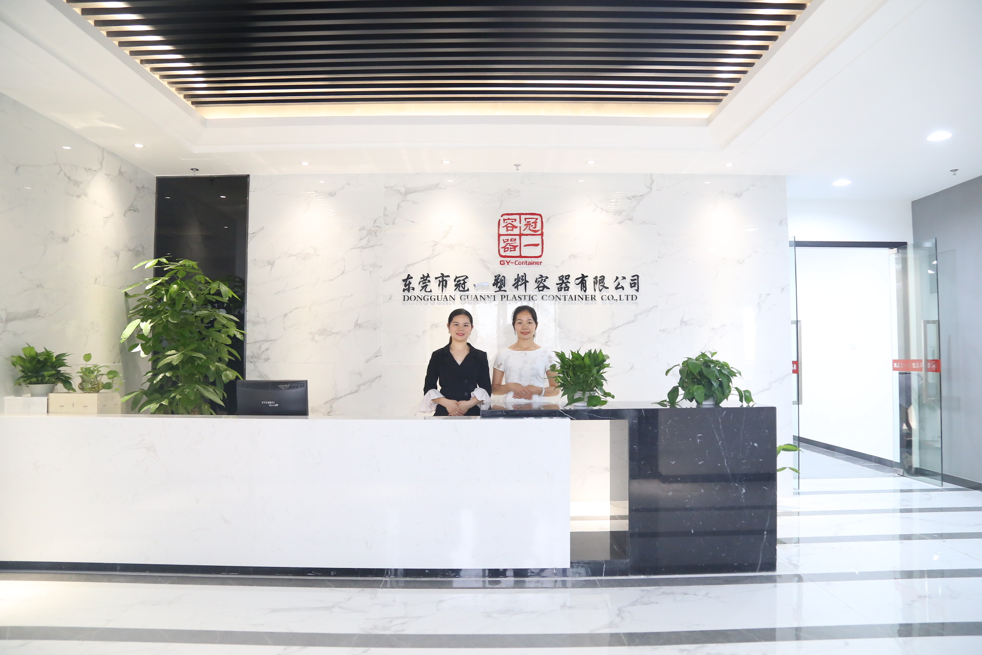 東莞酒精消毒水瓶廠家直銷代工貼標(biāo)